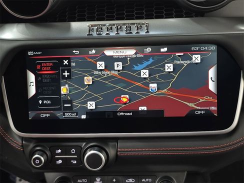 Used 2020 Ferrari Portofino image 18