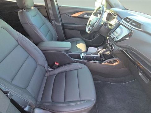 Used 2022 Chevrolet TrailBlazer ACTIV w/ Sun and Liftgate Package image 27