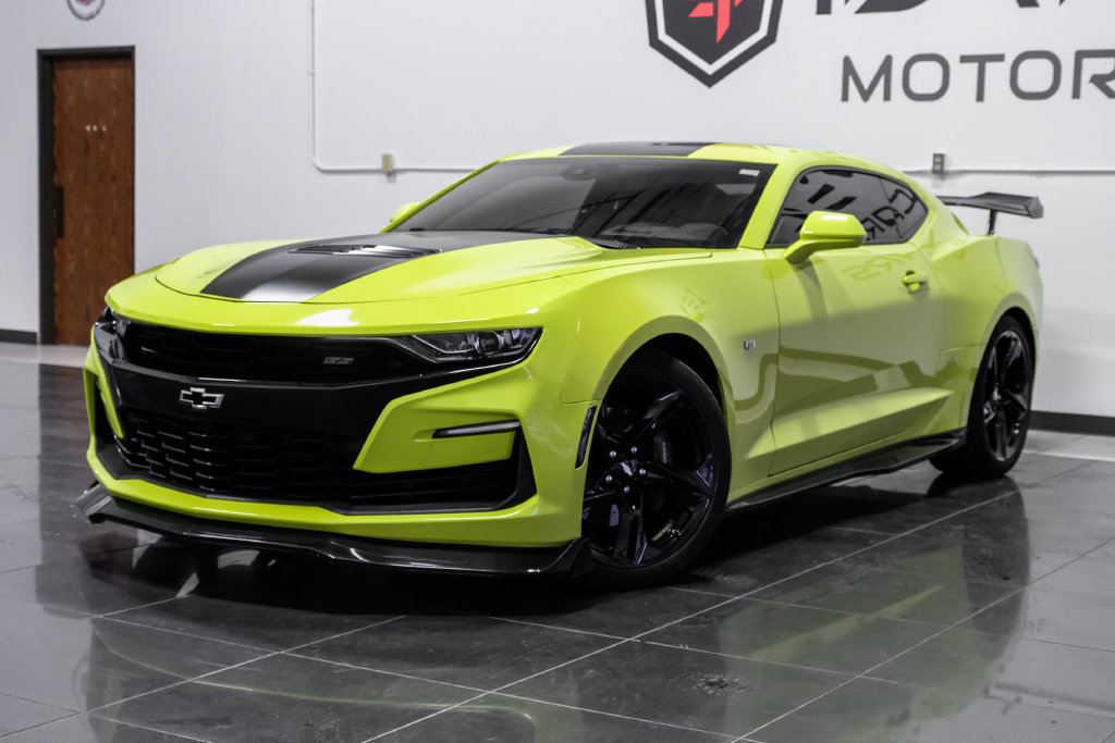 Used 2019 Chevrolet Camaro SS RWD image 7