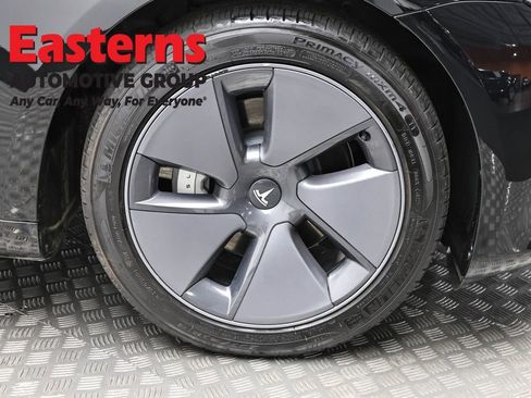 Used 2023 Tesla Model 3 Standard Range image 26