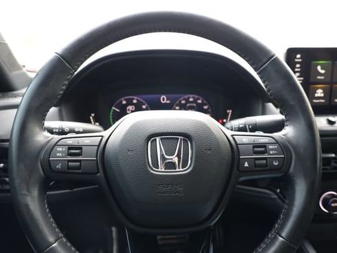 Used 2023 Honda Accord Sport image 13