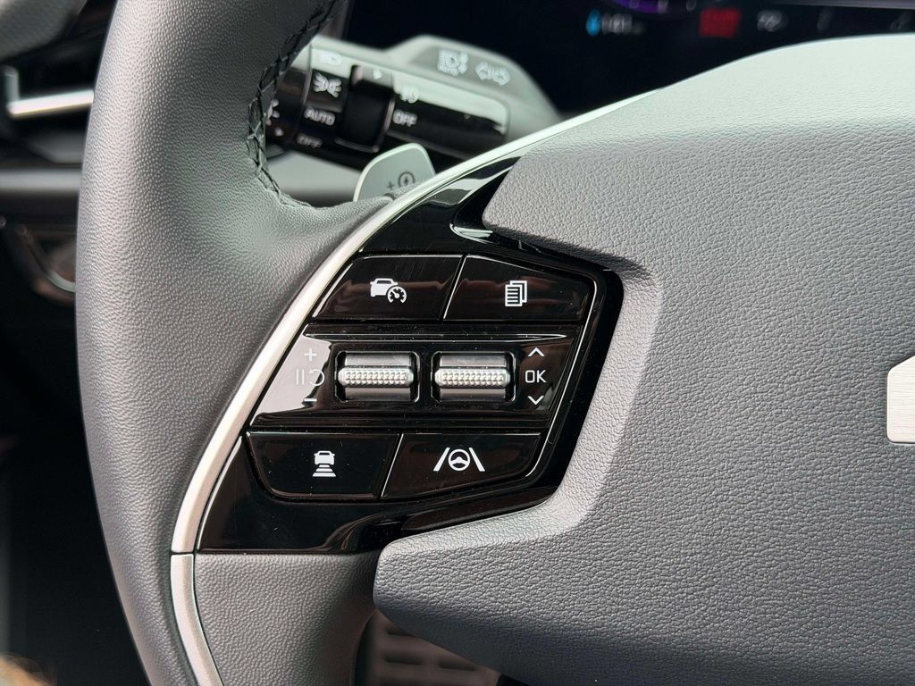 Certified 2025 Kia Niro Wave w/ Wave Preserve Package FWD image 27