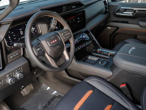 New 2026 GMC Sierra 2500 AT4 w/ AT4 Premium Plus Package image 14