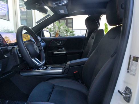 Used 2026 Mercedes-Benz GLA 250 image 14