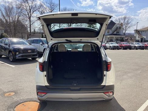 New 2026 Hyundai Tucson SE image 11