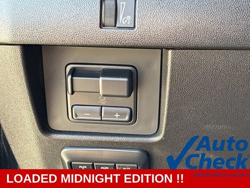 Used 2025 Chevrolet Colorado Z71 w/ Midnight Edition AWD/4WD image 27