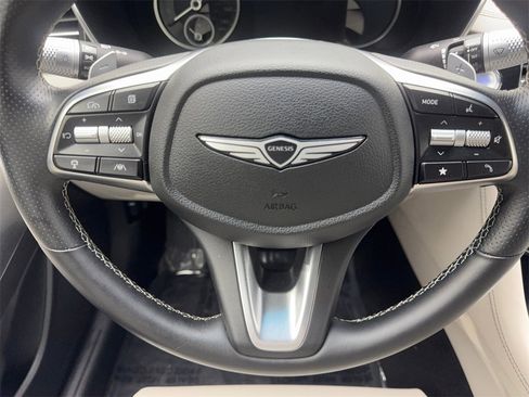 Used 2025 Genesis G70 2.5T image 58