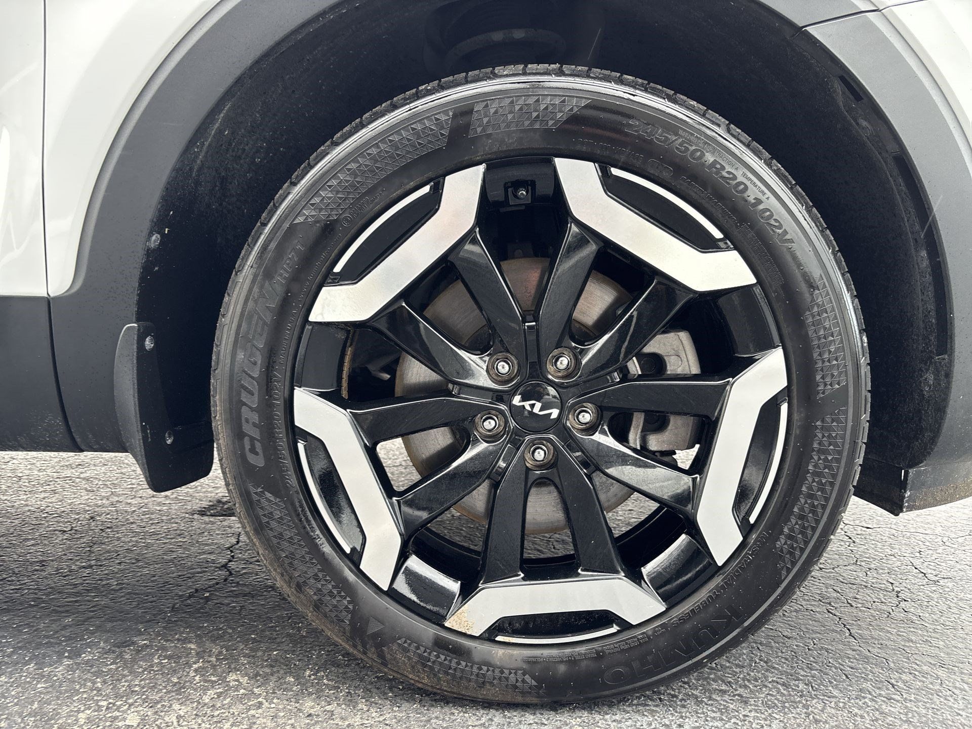 Used 2025 Kia Telluride S FWD image 18