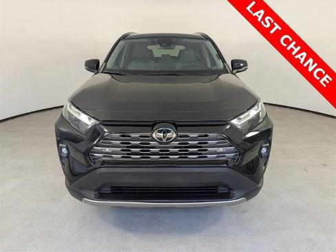 Used 2022 Toyota RAV4 Limited image 2