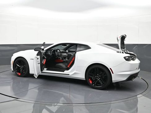 Certified 2023 Chevrolet Camaro LT w/ Redline Edition RWD image 42