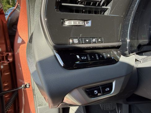 Used 2026 Lexus RX 350 AWD/4WD image 15