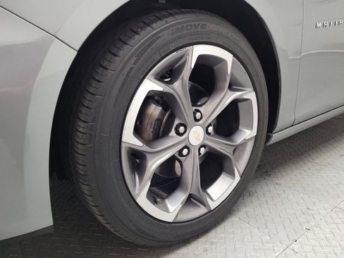 Used 2023 Chevrolet Malibu LT FWD image 31
