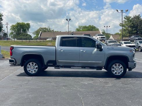 New 2026 Chevrolet Silverado 2500 High Country AWD/4WD image 9