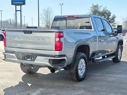 Used 2026 Chevrolet Silverado 2500 LT image 3