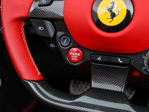 Certified 2022 Ferrari 812 GTS RWD image 40