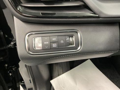 New 2026 Buick Enclave Avenir w/ Super Cruise Package AWD/4WD image 14