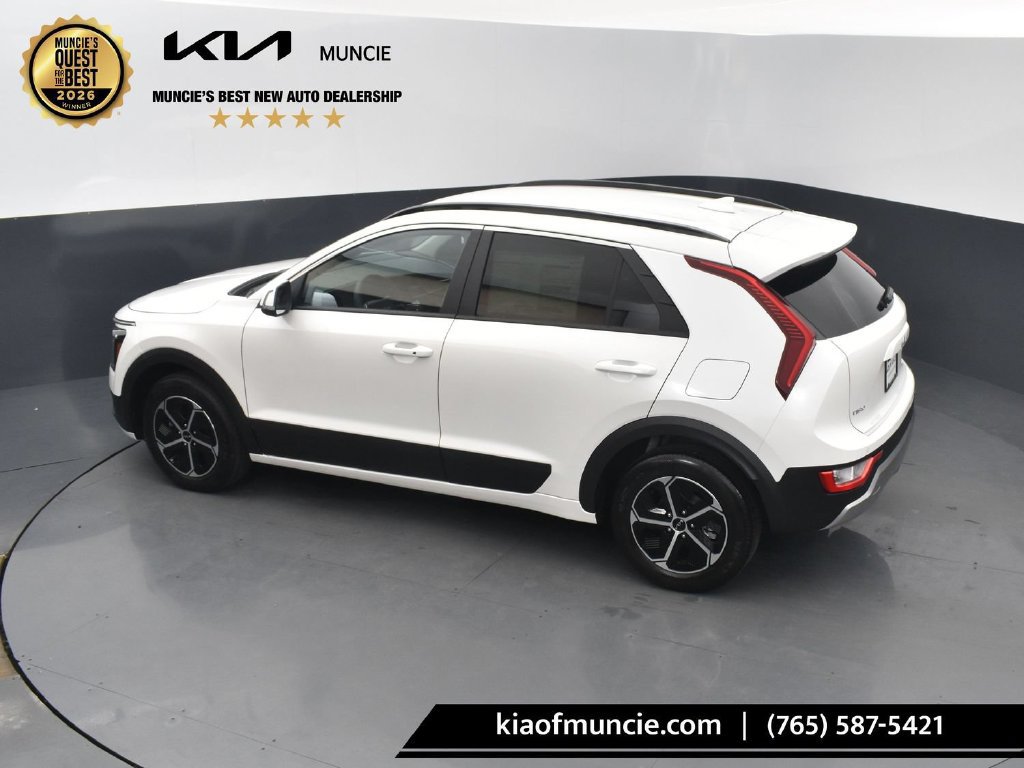Used 2025 Kia Niro EX FWD image 45