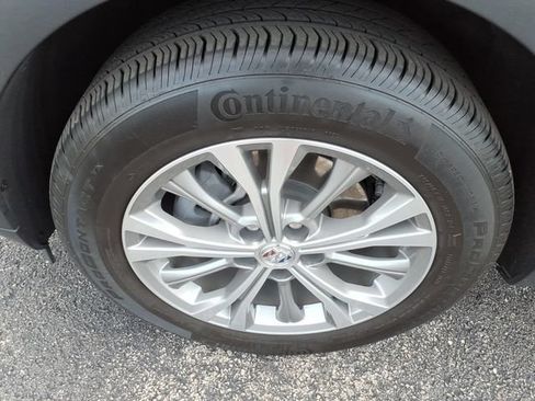 Used 2023 Buick Envision Preferred FWD image 13