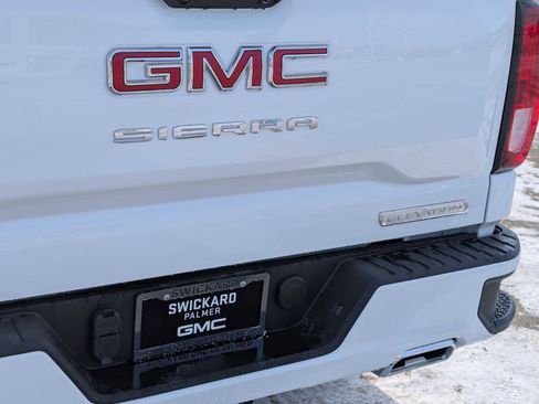 New 2026 GMC Sierra 1500 Elevation image 13