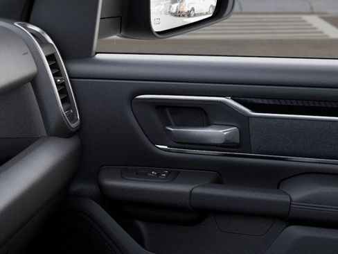 New 2026 RAM 1500 4x4 Crew Cab image 25