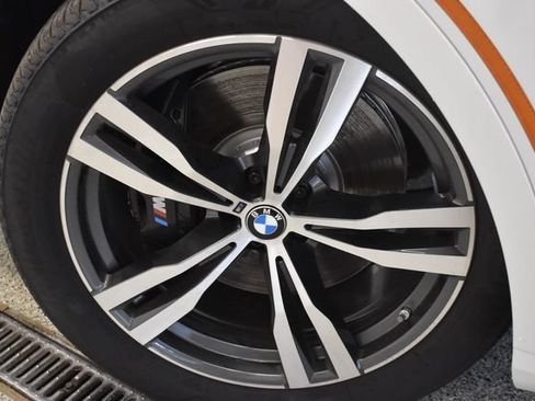 New 2027 BMW X7 xDrive40i w/ M Sport Package AWD/4WD image 32