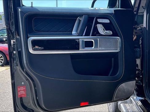 Certified 2022 Mercedes-Benz G 63 AMG 4MATIC image 17