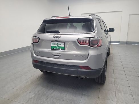 Used 2021 Jeep Compass Limited AWD/4WD image 7