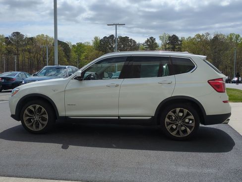 Used 2017 BMW X3 xDrive28i image 7