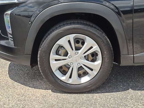 Used 2024 Chevrolet Trax LS FWD image 12