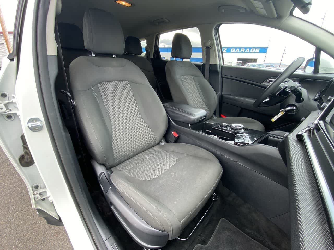 Used 2023 Kia Sportage LX AWD/4WD image 23