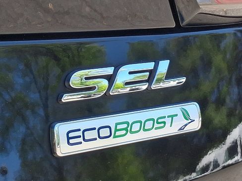 Certified 2018 Ford Escape SEL FWD image 29
