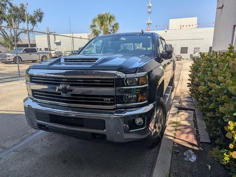 Used 2018 Chevrolet Silverado 3500 LTZ w/ Duramax Plus Package AWD/4WD image 3