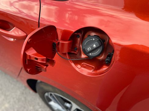 Used 2023 Kia Forte LXS w/ LXS Technology Package image 20