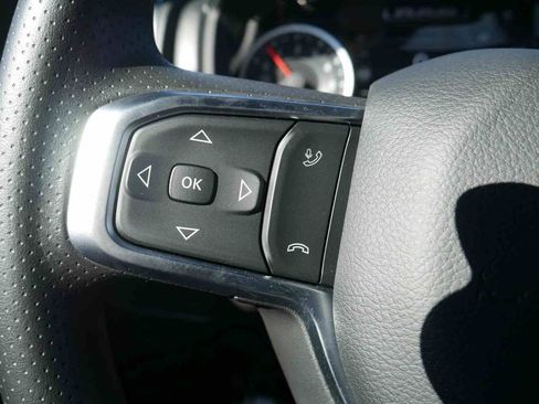 New 2026 RAM 1500 Express image 39