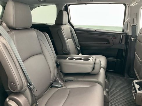 Certified 2023 Honda Odyssey Touring image 24