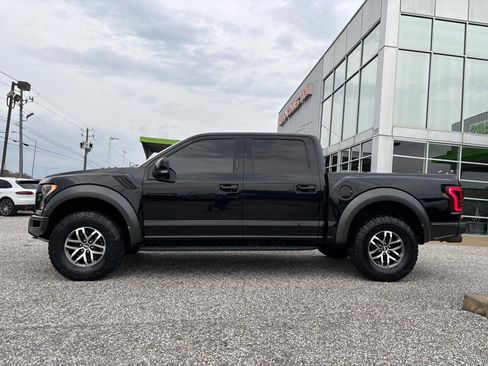 Used 2018 Ford F150 Raptor w/ Equipment Group 802A Luxury image 2
