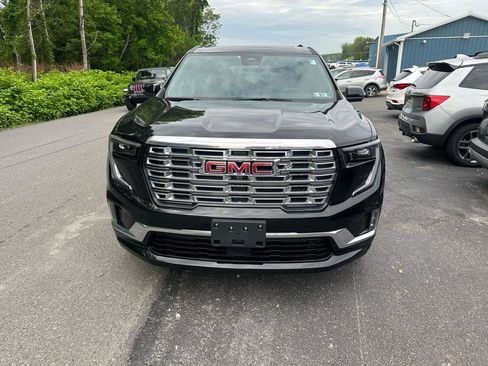 Used 2024 GMC Acadia Denali AWD/4WD image 2
