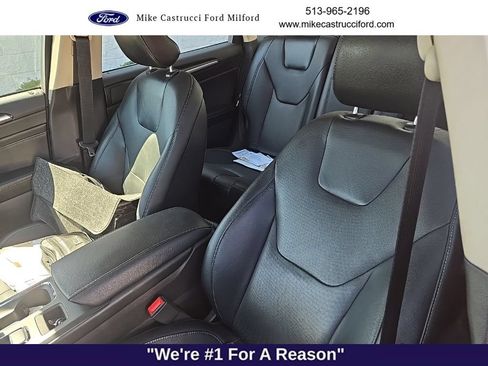 Used 2017 Ford Fusion Titanium FWD image 6