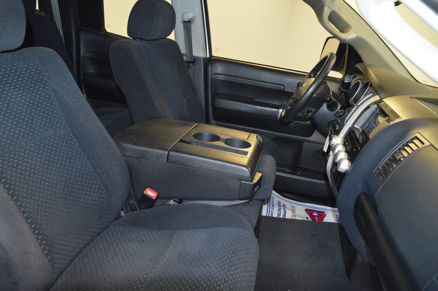 Used 2013 Toyota Tundra 2WD Double Cab w/ Tow Pkg image 11