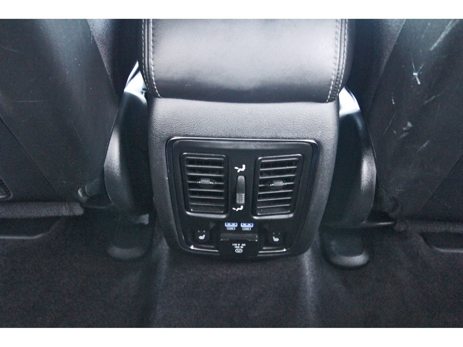 Used 2019 Jeep Grand Cherokee Overland RWD image 15