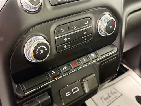 Used 2019 GMC Sierra 1500 Elevation image 14