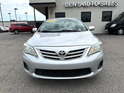 Used 2013 Toyota Corolla LE image 3