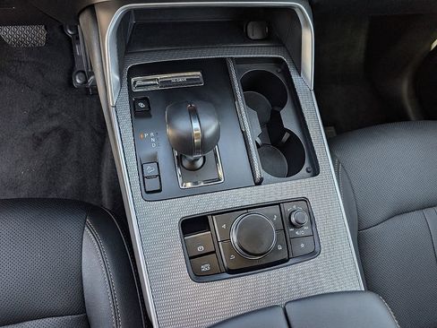 Certified 2024 MAZDA CX-90 Plug-In Hybrid w/ Preferred image 30