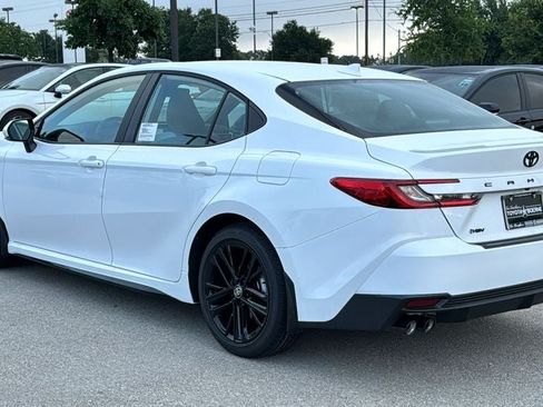 New 2026 Toyota Camry SE FWD image 6