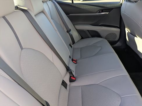 Used 2023 Toyota Camry XLE image 13