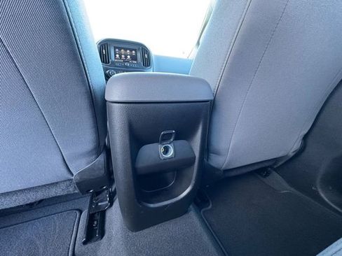 Used 2022 Chevrolet Colorado W/T w/ Custom Special Edition image 28