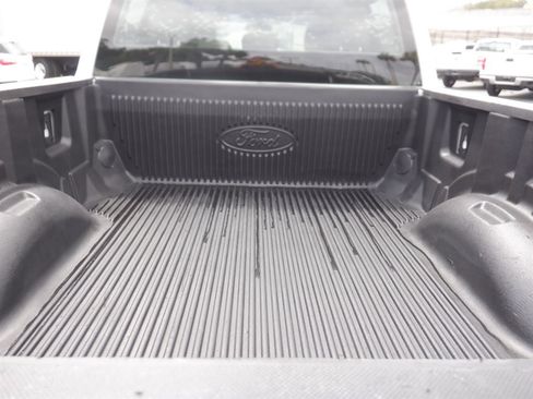 Used 2020 Ford F250 XL RWD image 5