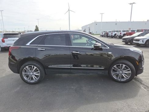 Used 2025 Cadillac XT5 Premium Luxury AWD/4WD image 24