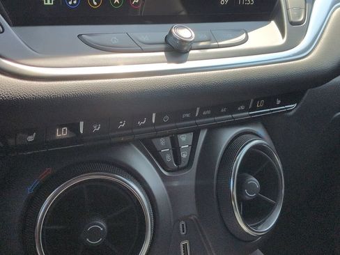 New 2026 Chevrolet Blazer LT w/ Sound & Technology Package AWD/4WD image 31