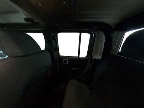 New 2026 Jeep Gladiator Sport AWD/4WD image 31